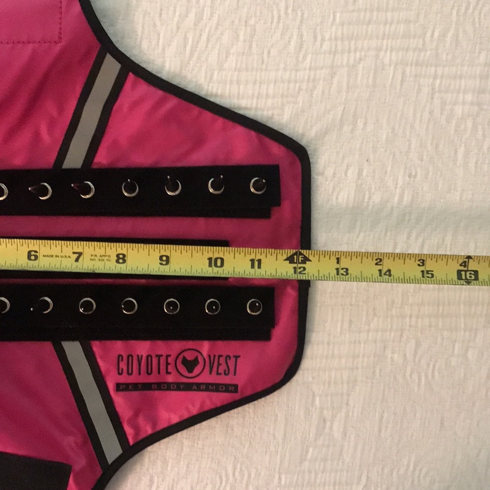 Coyote Vest Pet Body Armor for Dog or Cat Pink with Silver Spikes XS - Picture 13 of 15